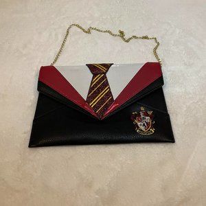 Harry Potter Gryffindor Shoulder Purse By Danielle Nicole - Collector's Item